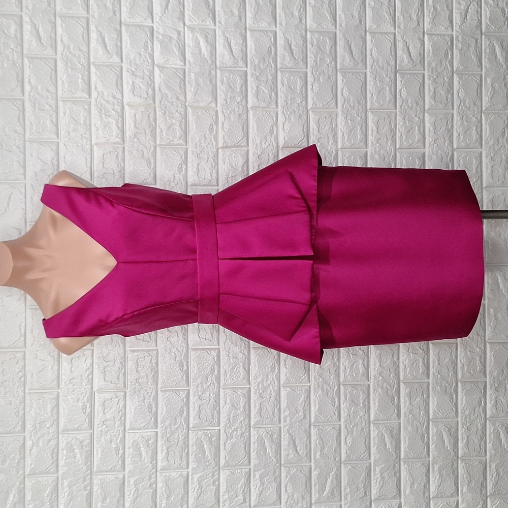 LELA ROSE Pink Sleeveless V Neck Bridesmaid Cocktail Formal Dress